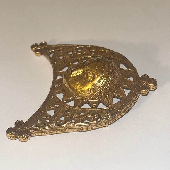 vintage gold tone AFRICAN CRESCENT PIN/PENDANT MMA Metropolitan Museum of Art - Picture 4 of 16